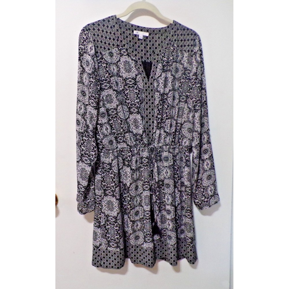 DR2 Black & White Long Sleeve Size L Draw String Waist Lined Sheer 36" Neck-Hem